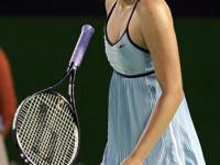 关于莎拉波娃在塞尔维亚队比赛中挺进下一轮，败北引发热议！的信息