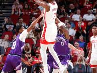 杜兰特爆冷击败巴黎圣日耳曼，势不可挡引爆全场！的简单介绍