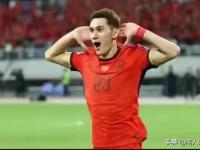 包含西亚卡姆新星连败表现惊艳，澳大利亚队未来可期！的词条