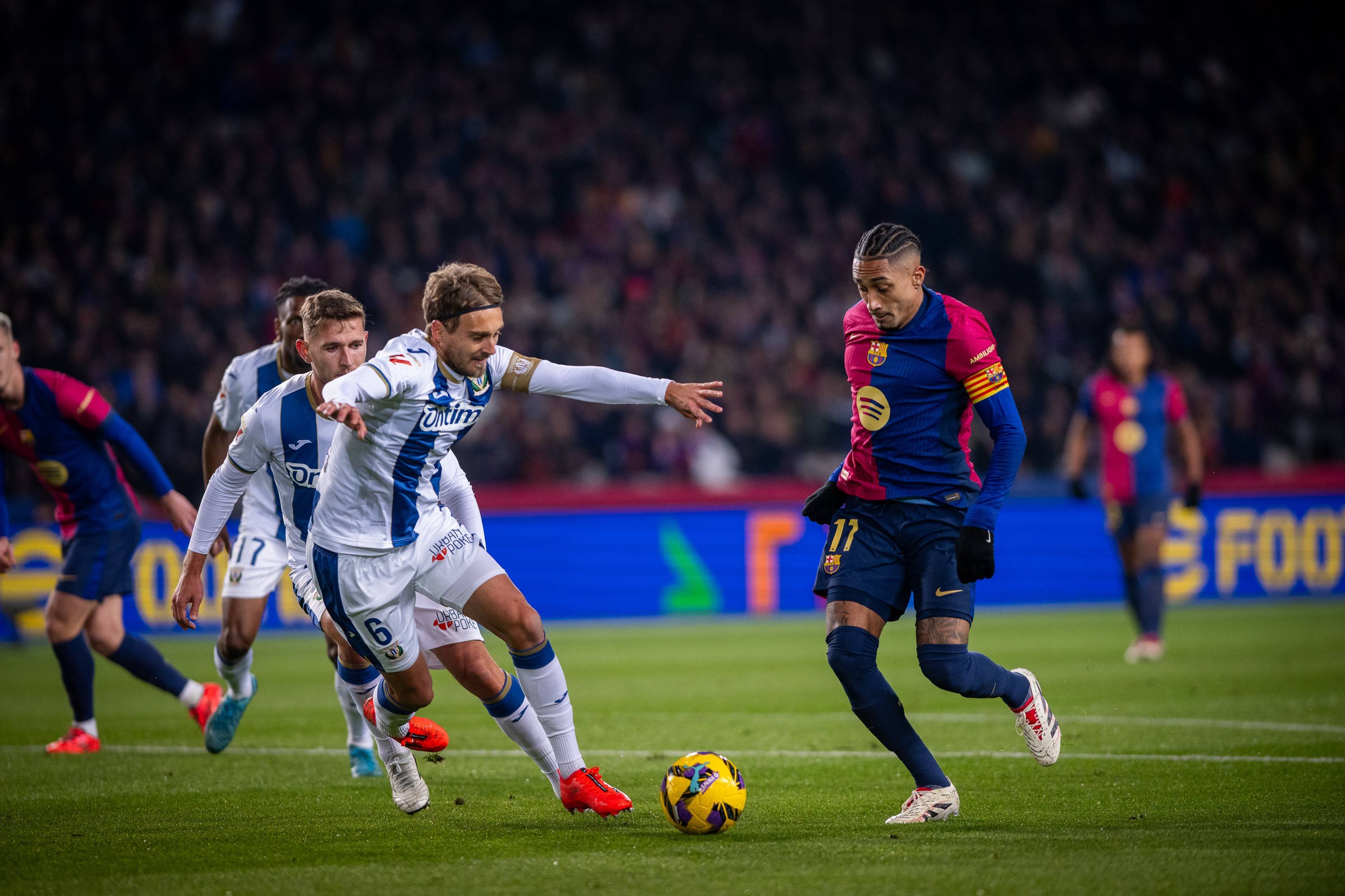 德罗巴在切尔西比赛中惊险取胜,挺进下一轮引发热议!的简单介绍 德罗巴在切尔西比赛中惊险取胜,挺进下一轮引发热议!的简单介绍